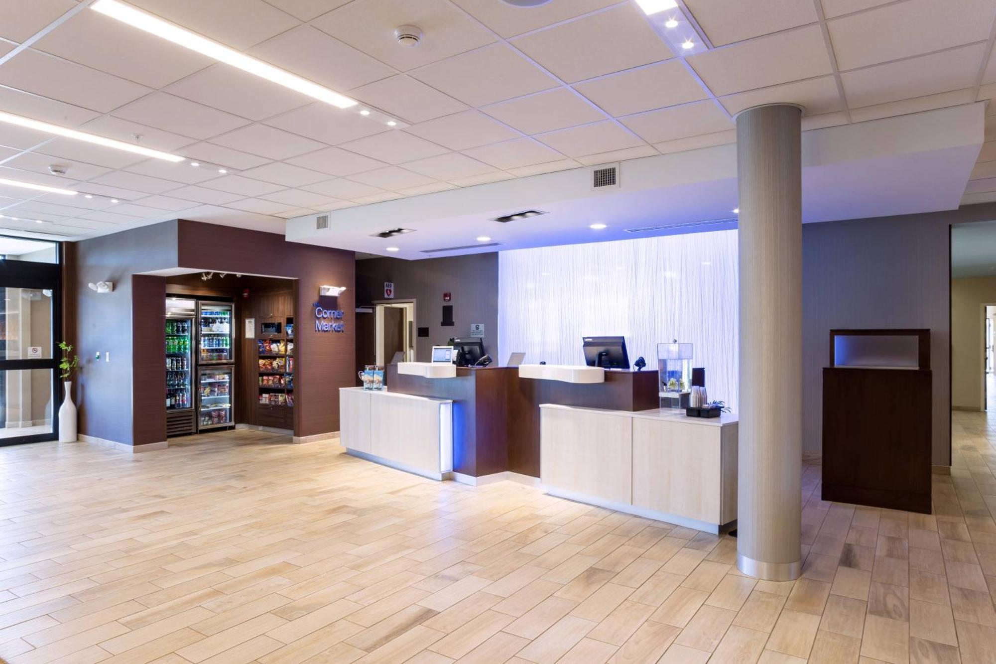 Fairfield Inn & Suites By Marriott Decorah Dış mekan fotoğraf